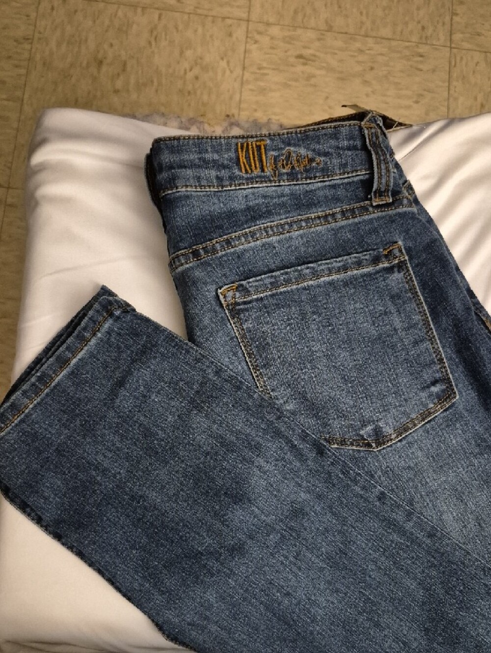 Kut from the Kloth Blue Denim Jeans with Gold Stitching
